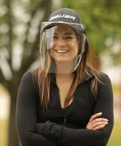 BAUER INTEGRATED CAP FACE SHIELD