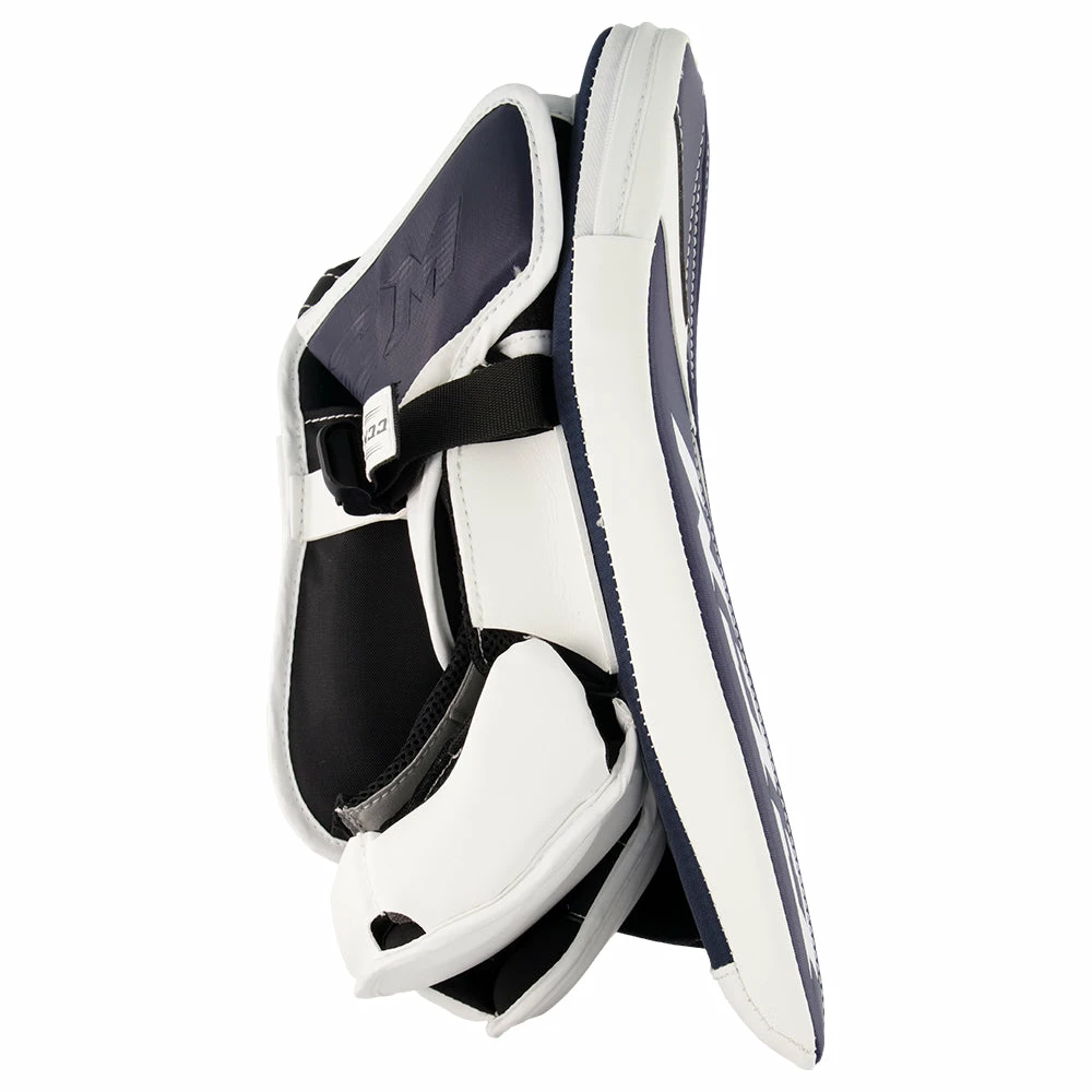 CCM EXTREME FLEX E5.9 SENIOR GOALIE BLOCKER 6 CCM EXTREME FLEX E5.9 SENIOR GOALIE BLOCKER - Image 4